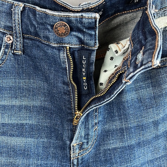 Lucky Brand womens Bridgette Skinny jeans. Size 8 - Picture 7 of 10